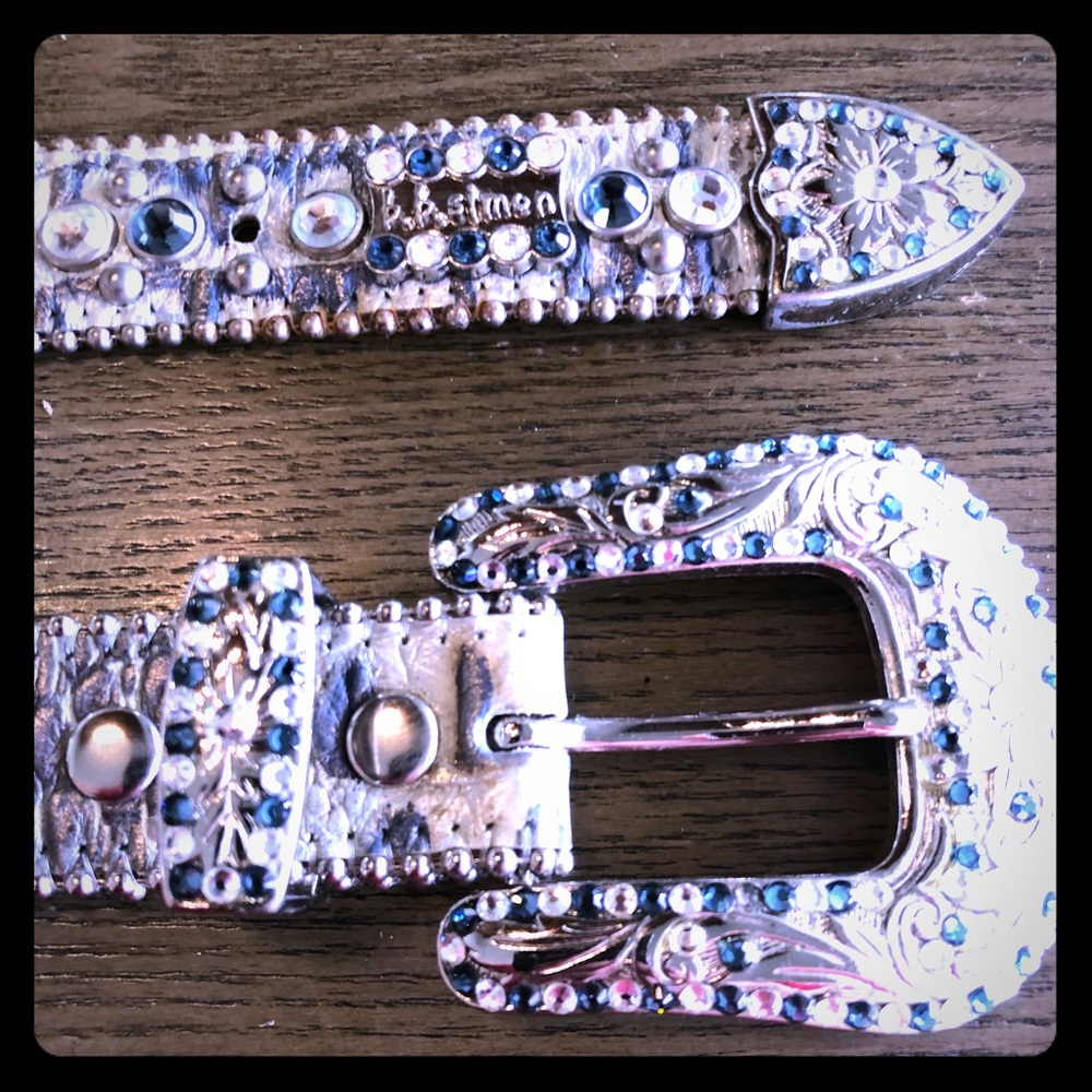 Women’s belt